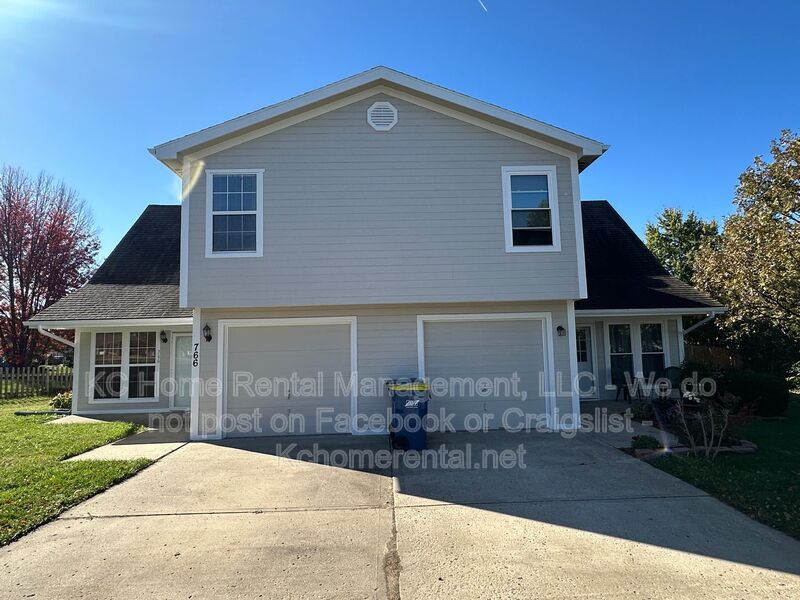 Liberty Condo: 766 Spring Cir