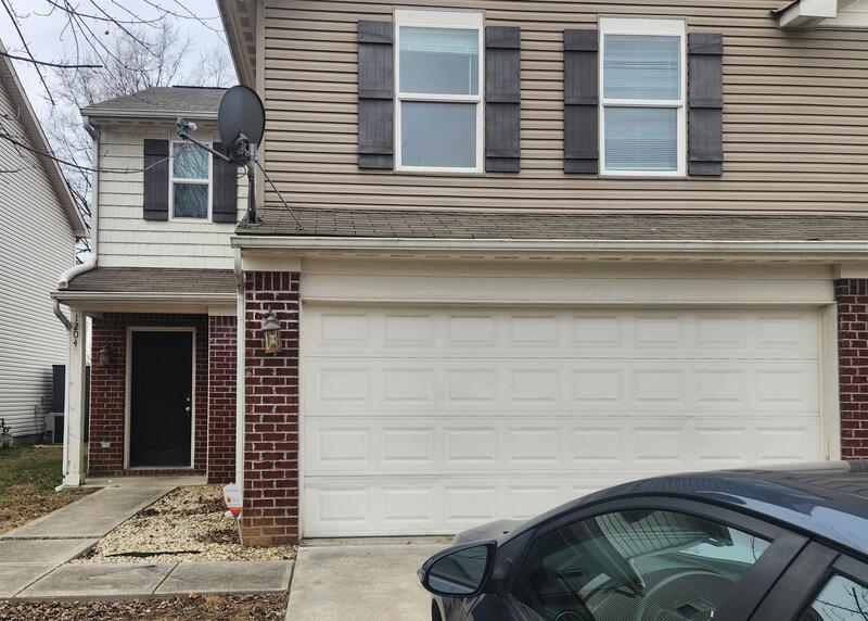 Indianapolis House: 1204 Topp Creek Dr