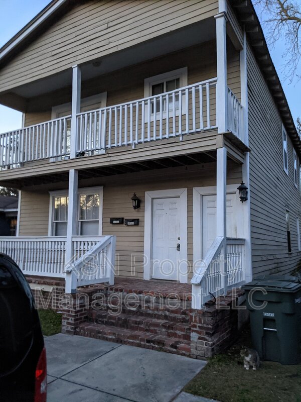 Savannah Condo: 1124 Collins Street