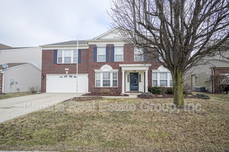 Camby House: 13239 N Badger Grove Dr