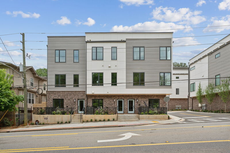 Atlanta Townhome: 1237 Memorial Dr SE