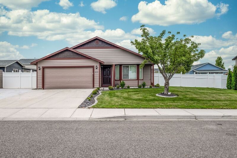 Pasco House: 4119 Bond Lane