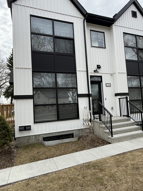 Edmonton House: 12305 119 Avenue Northwest