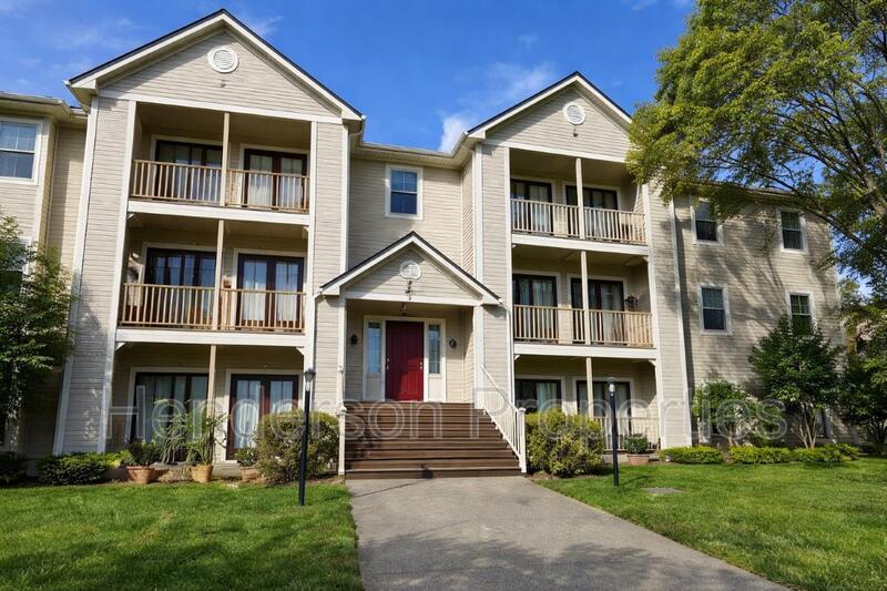 Charlotte Condo: 6125 Meadow Rose Ln