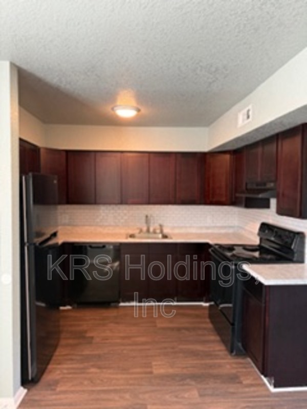 Newport News Townhome: 4317 Newsome