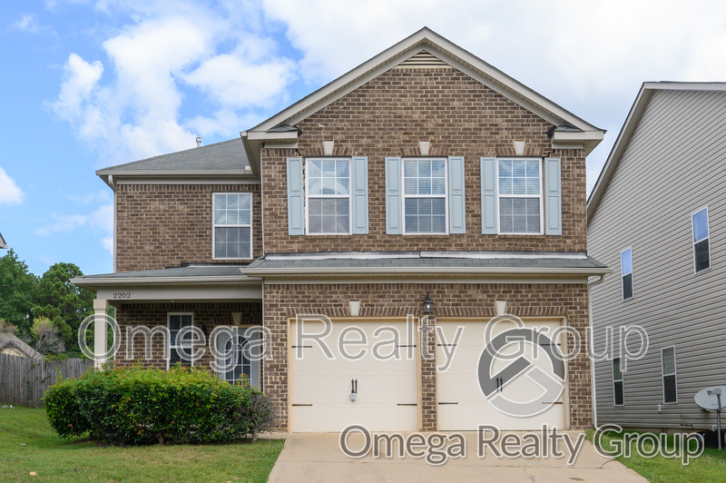 Phenix City House: 2202 Windy Ln