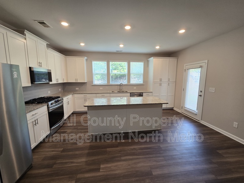 Main image for 490 Tall Pines Terrace