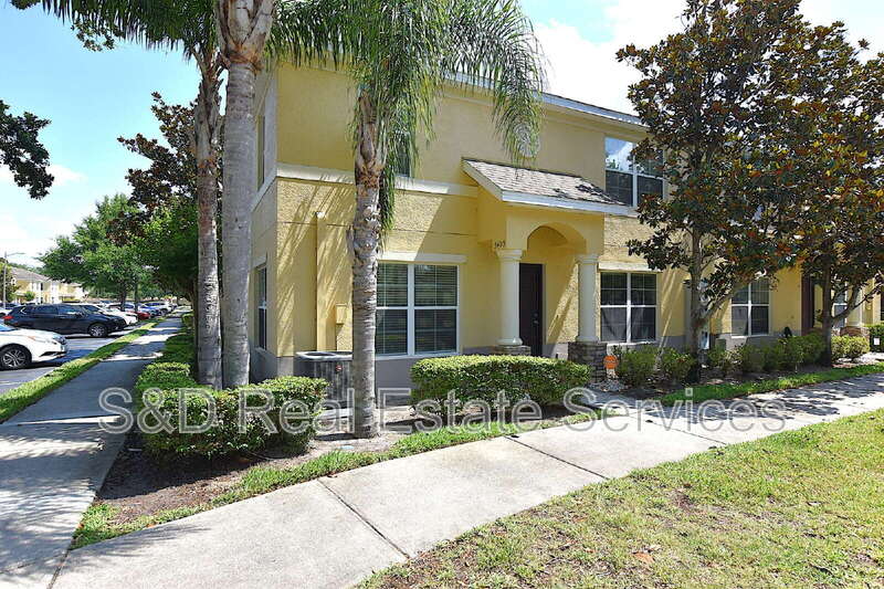 Lakeland House: 5405 Limestone Lane