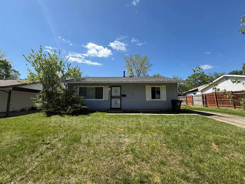 Dayton House: 1427 Stuben Drive