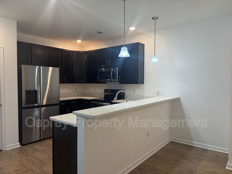 Newly Built 2BR Condo "ASK ABOUT OUR ZERO DEPOSIT" - Photo 2