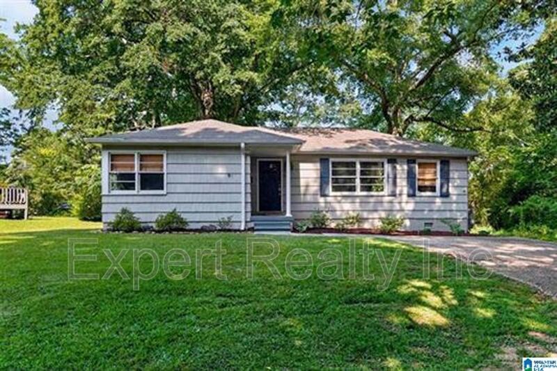 Homewood House: 636 Oakdale Street