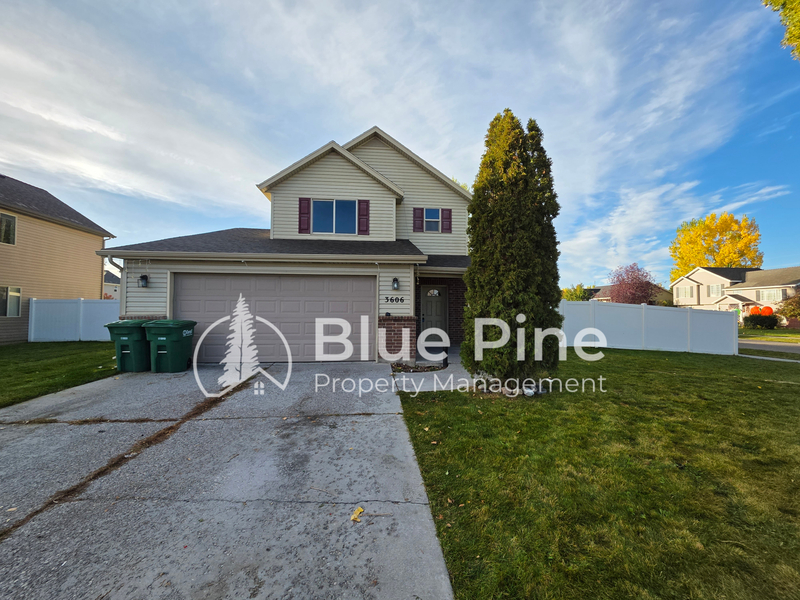 Idaho Falls House: 3606 Goldstone Drive
