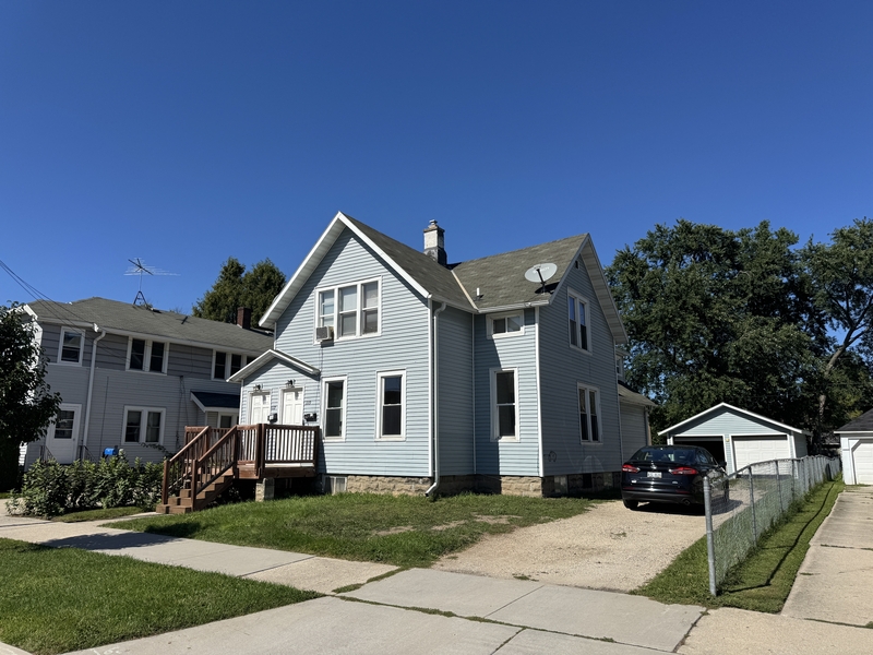 Green Bay Condo: 1119 Doty Street