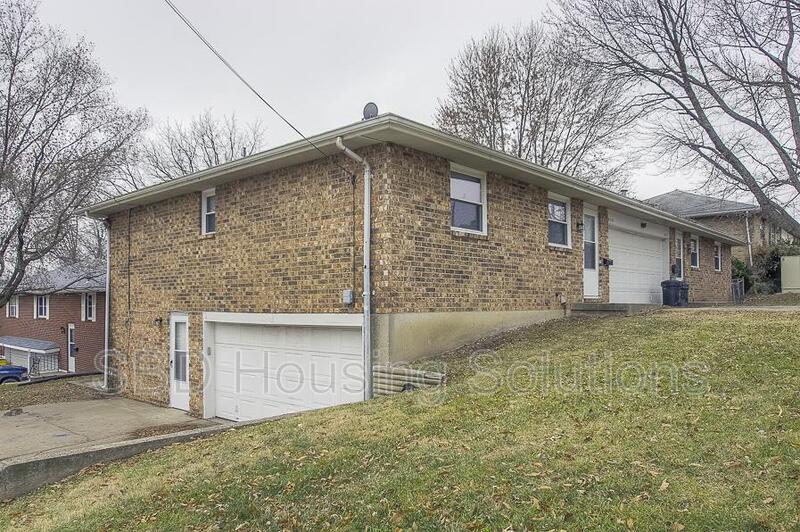 Independence Condo: 9519 E 18th St