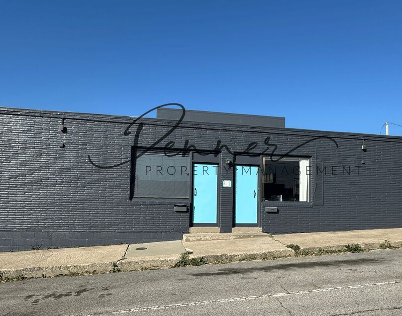 Raytown House: 6312 Raytown Road