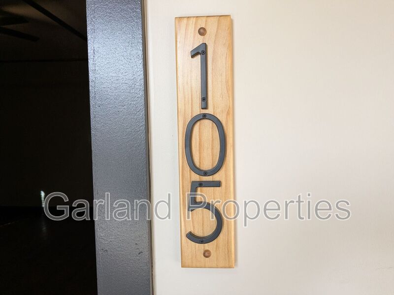 Pulaski Condo: 34 1st St NE