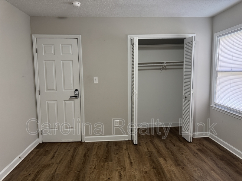 Charlotte House: Leaves Lane