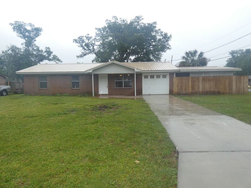 Pace House: 4606 Southern Pl
