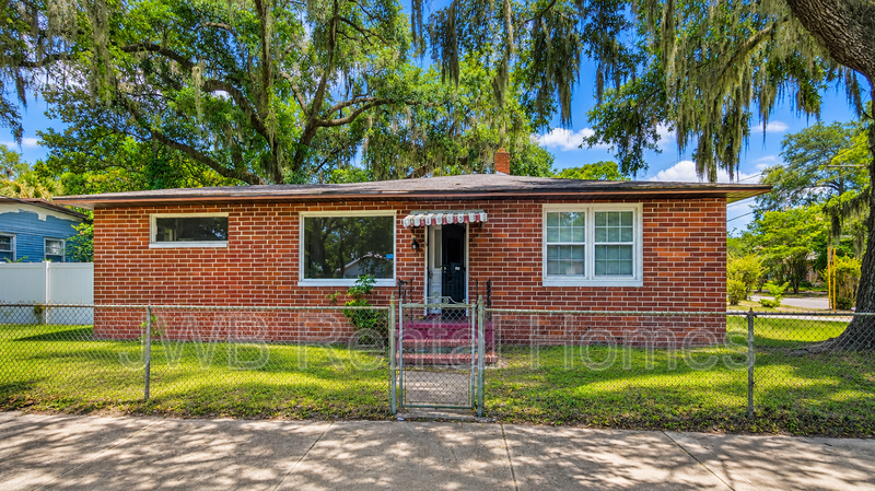 Jacksonville House: 4305 Springfield Blvd