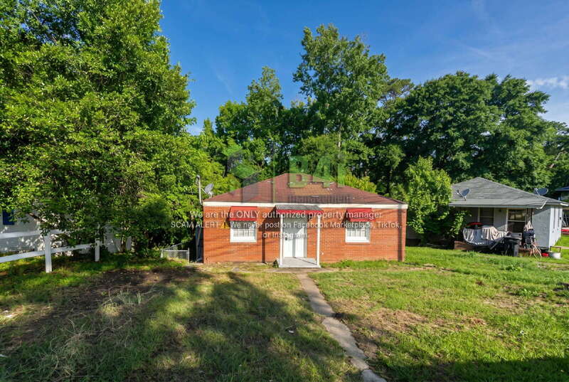 Columbus House: 171 Munson Drive