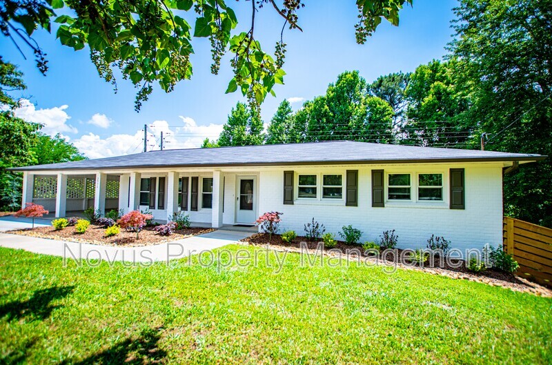 Buchanan House: 2932 US Hwy 27