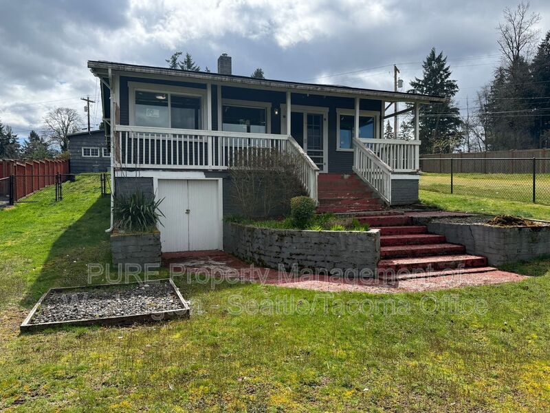 Spanaway House: 851 173rd St S