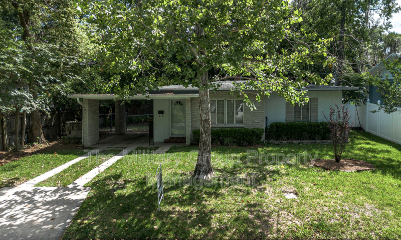 Jacksonville House: 2115 Minerva Avenue