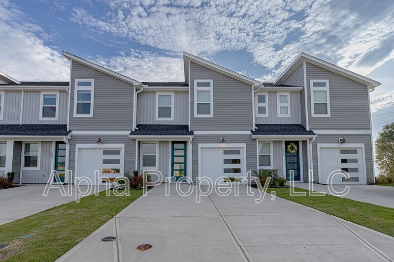 Spartanburg House: 1451 Darrowby Way