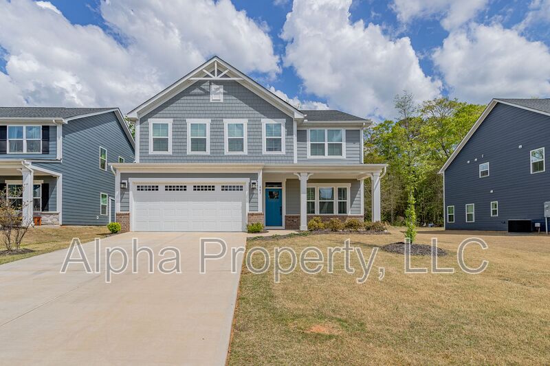 Woodruff House: 687 Lady Fern Dr