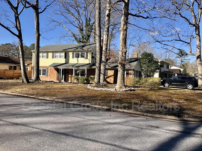 Virginia Beach House: 613 Reef Lane