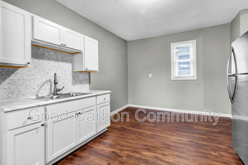 Buffalo Condo: 135 Elmwood Ave.