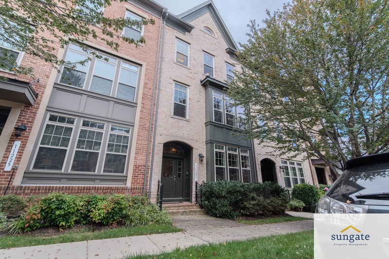 Fulton Townhome: 11227 Terrace Ln