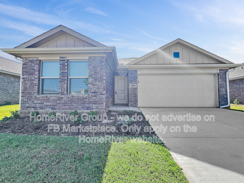 Oklahoma City House: 2004 Alpine Beach Ln