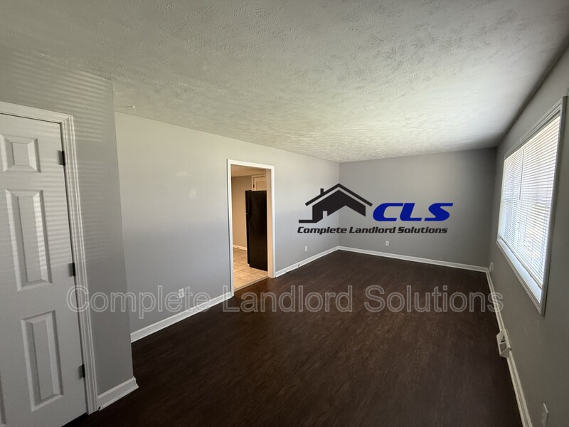 Terre Haute Condo: 886 East Dawn Drive - 886