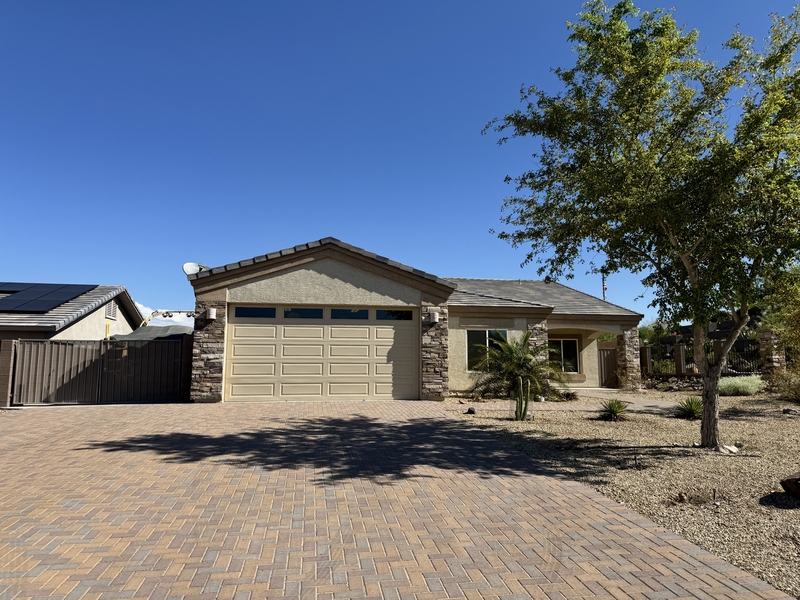 Bullhead City House: 2539 Bora Trail
