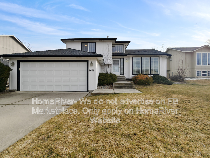 Spokane House: 1418 E Grassland Ct