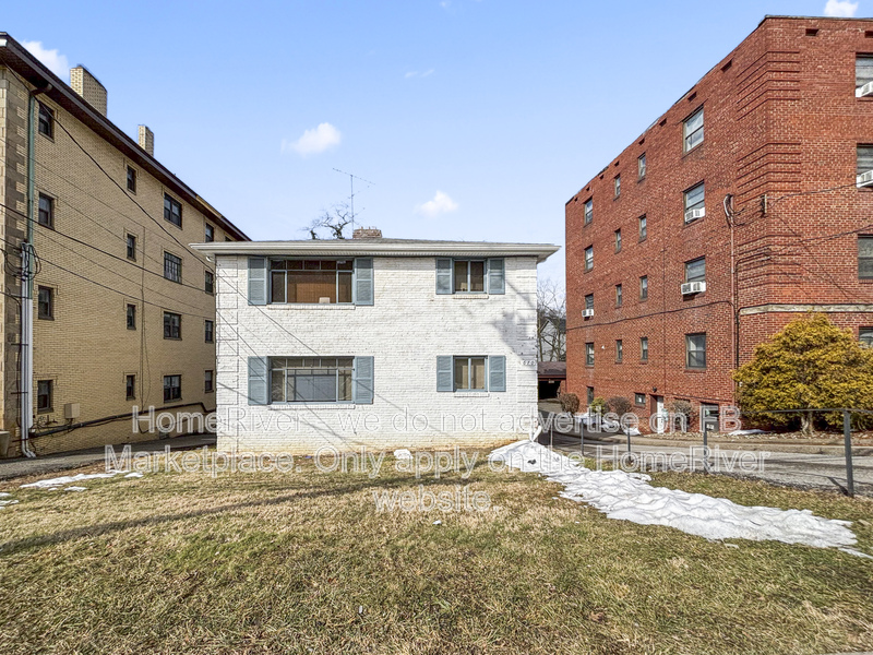 Pittsburgh Condo: 670 Florida Ave