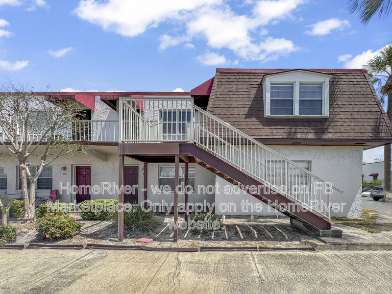 Tampa Condo: 9101 W Hillsborough Ave