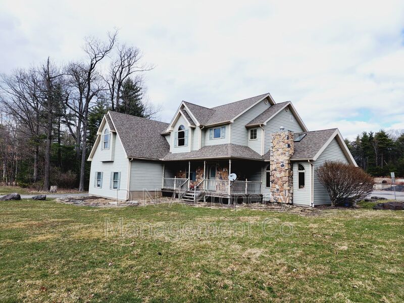 Mt. Pocono Condo: 1811 Route 611