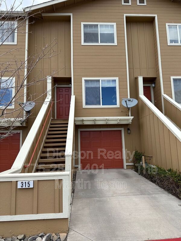 Reno House: 315 Dawson Jacob Ln