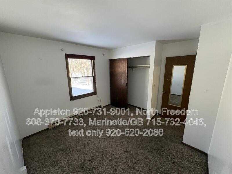 Marinette Condo: 10 Cottage Row 4