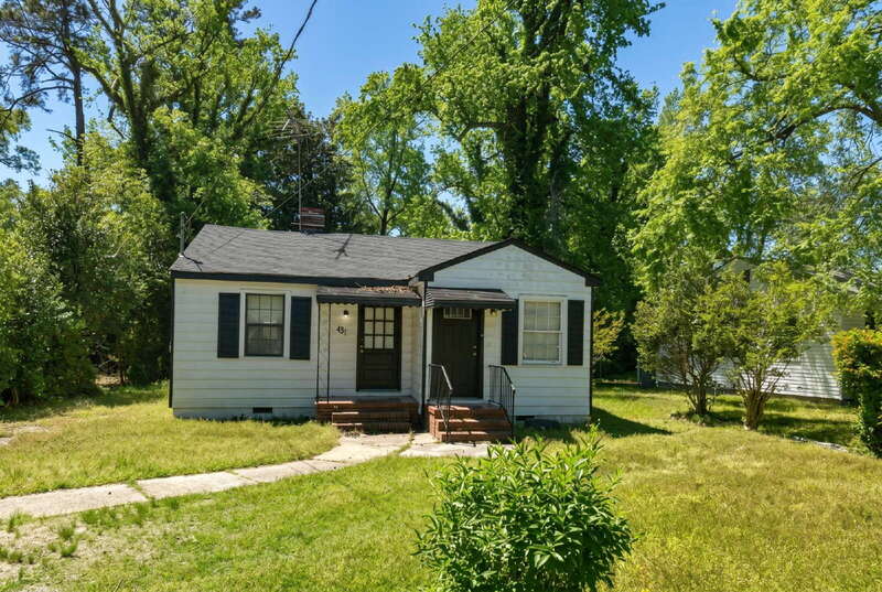 Thomson House: 431 Bussey Avenue