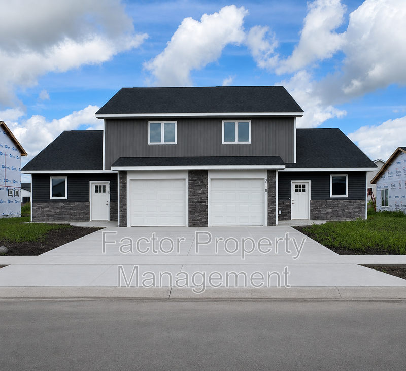 Mankato House: 3110 Noble Drive