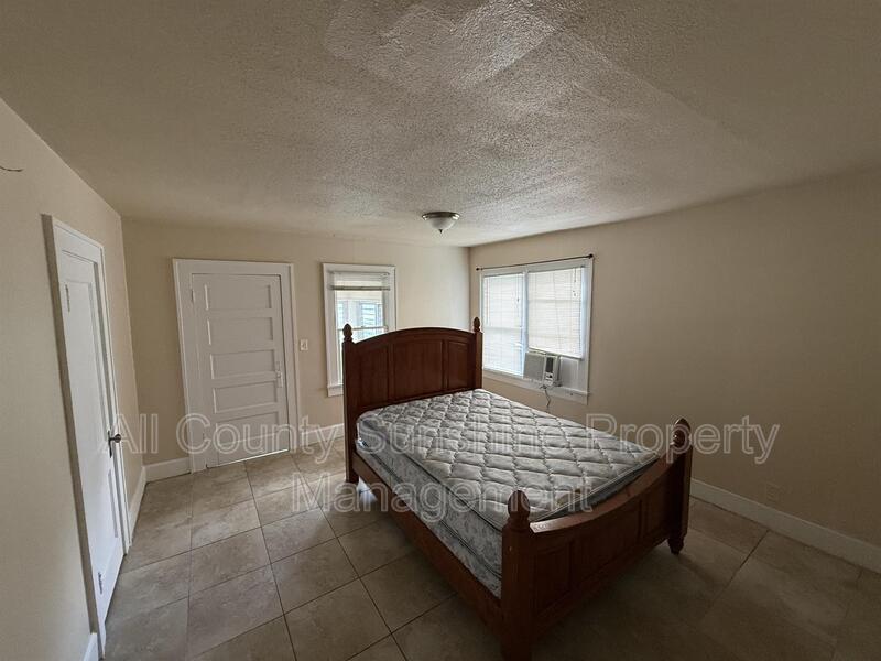 Main Rental Photo 2