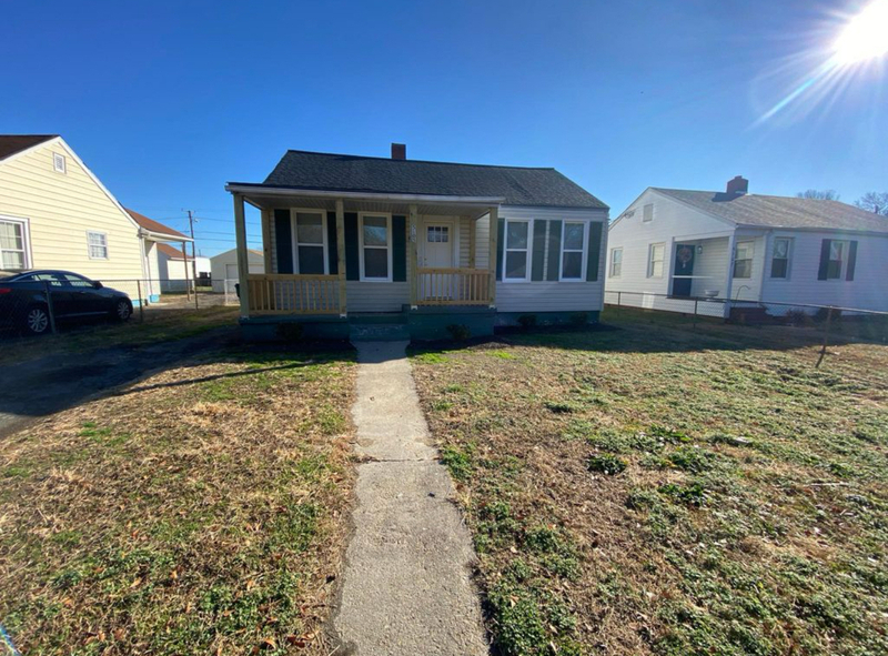 Henrico House: 5105 Robin Grey ln