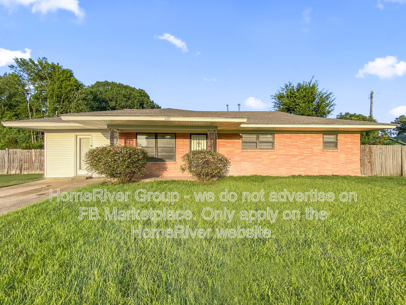 Memphis House: 4432 August Cv