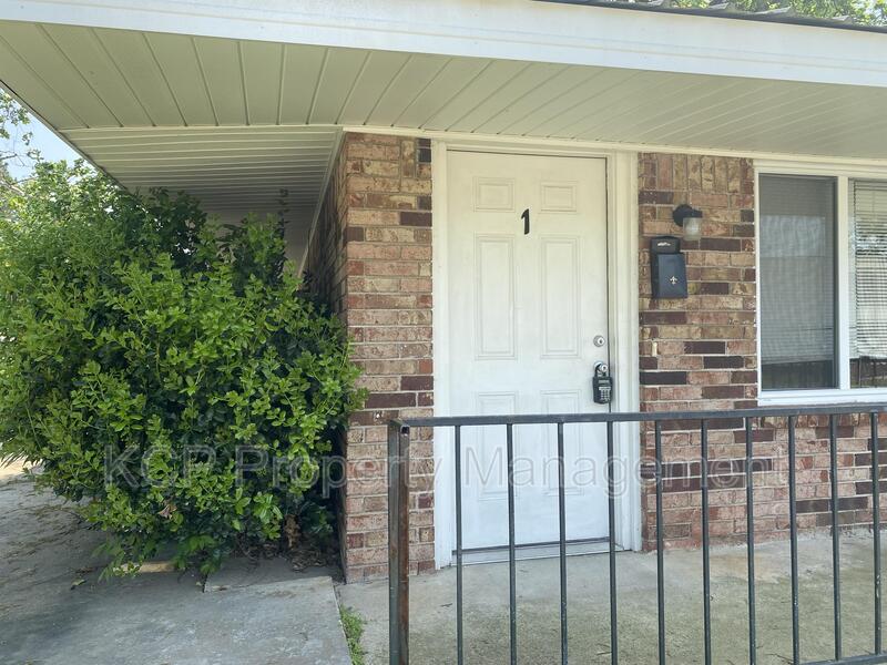 Fort Smith Condo: 1620 South H - 1
