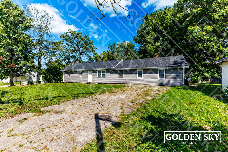 Muncie House: 1303 East Butler Street