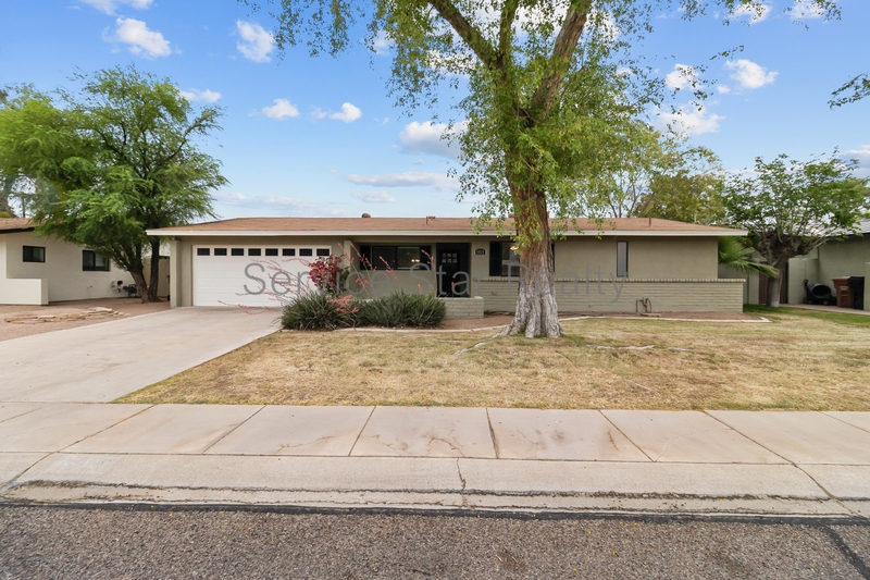 Scottsdale House: 6026 E Osborn Rd