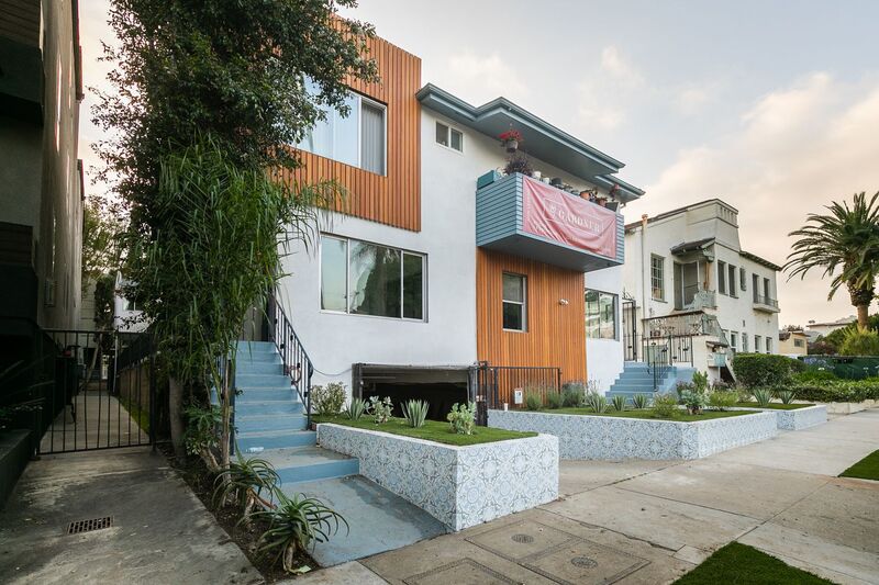 West Hollywood Condo: 921 N. Gardner Street